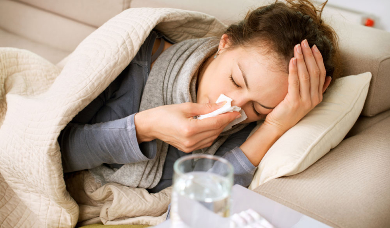 CBD gegen Erkältungen: Hilfe bei grippalen Infekten im Sommer